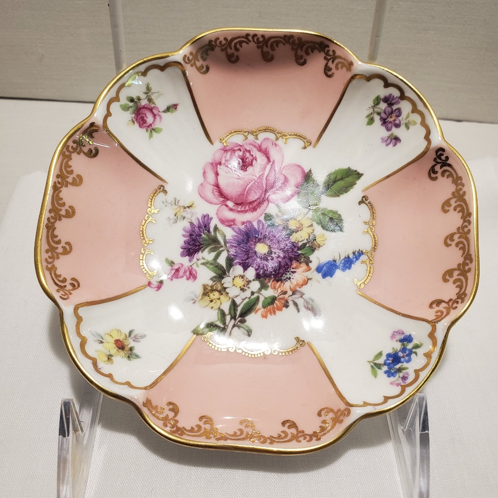 Vtg Foley Bone China Floral Candy Dish England 5" x 5" Granntcore Cottagecore